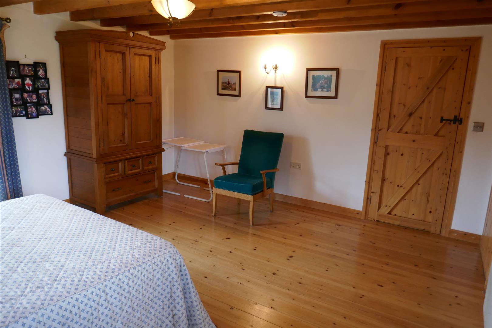 ANOTHER ROOM ASPECT